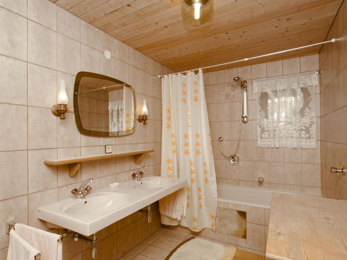 Apartment In W Ngle Tyrol With Walking Trails Near روتته المظهر الخارجي الصورة